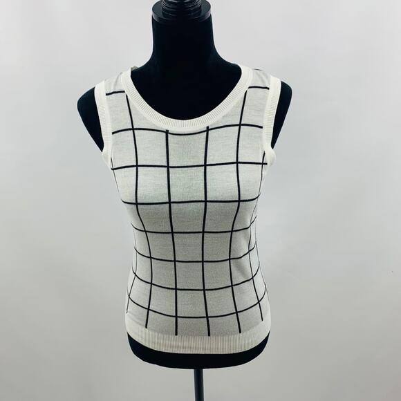 Halogen White & Black Box Striped Sweater Vest - Picture 6 of 10